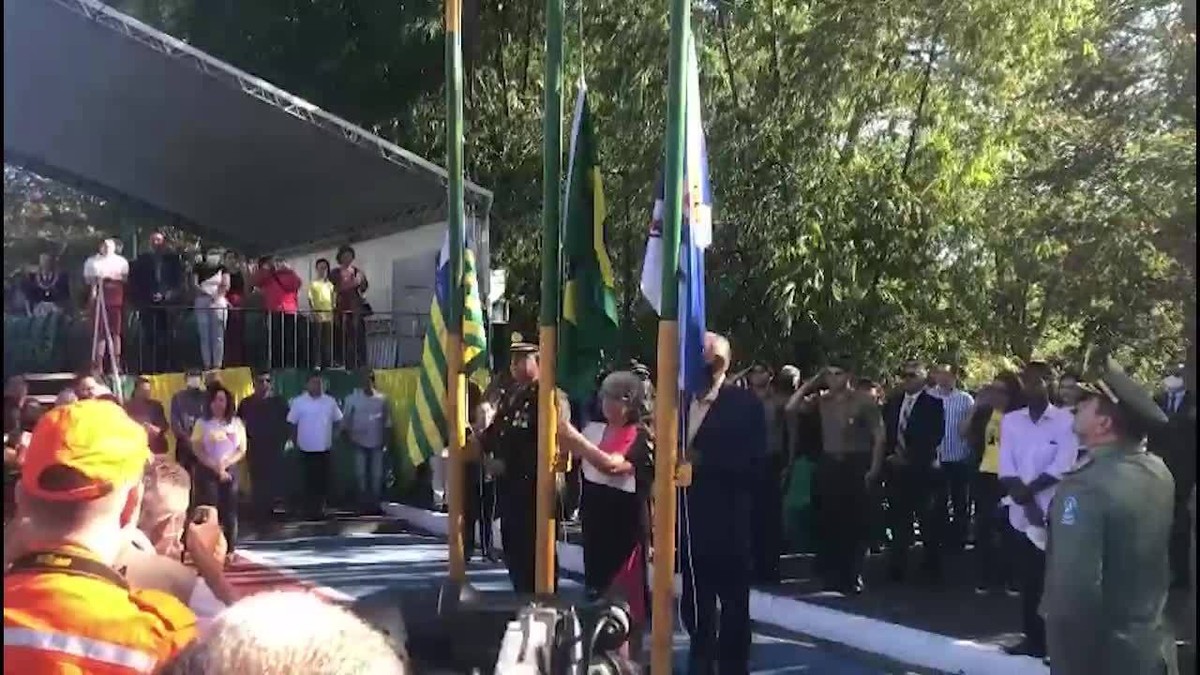 Desfile Do De Setembro Em Teresina Celebra Os Anos Da