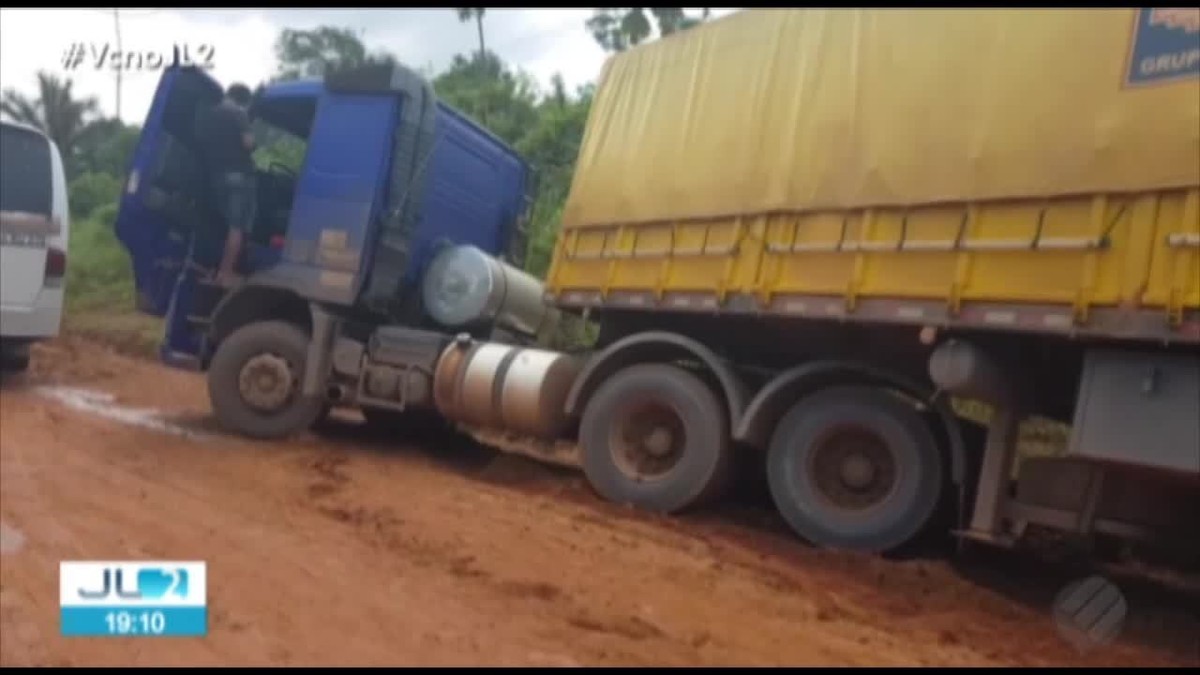 Atoleiros Na Br No Pa Deixam Caminh Es Parados Por Mais De Horas