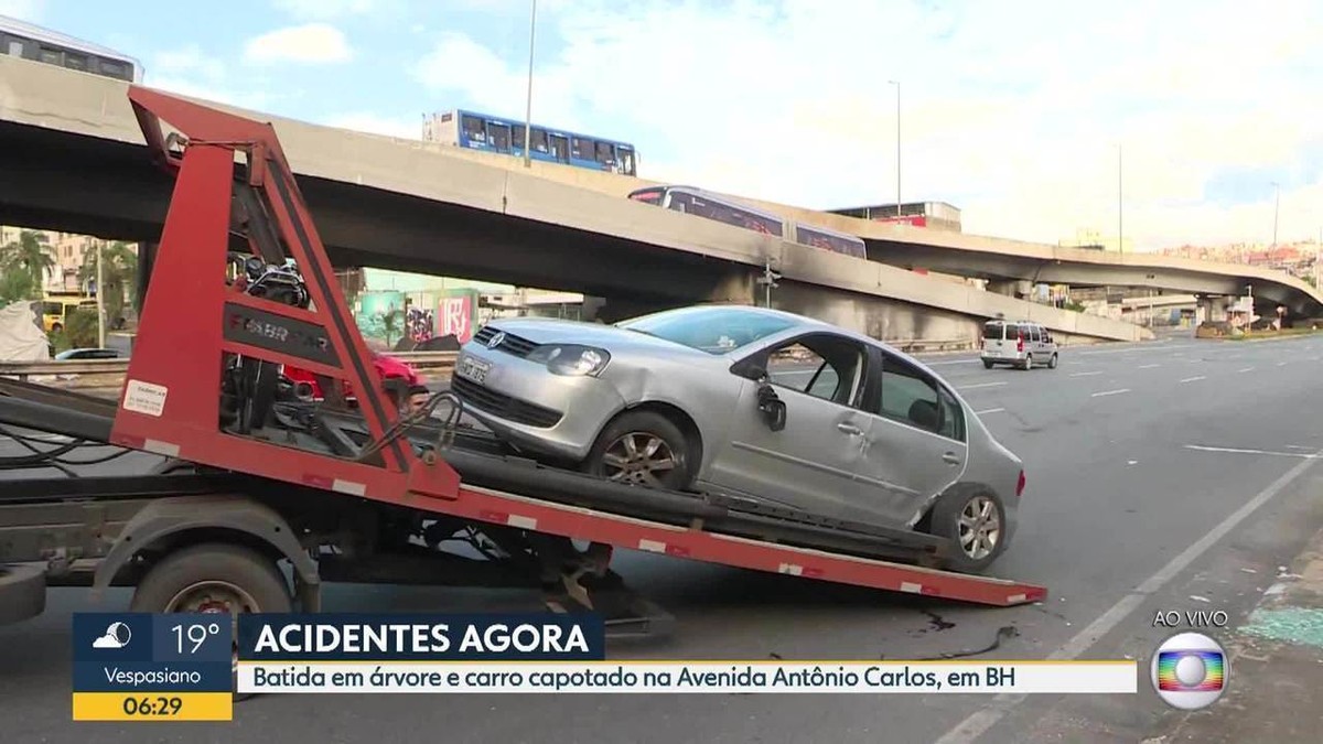 Motorista Sinais De Embriaguez Capota Carro Na Avenida Ant Nio