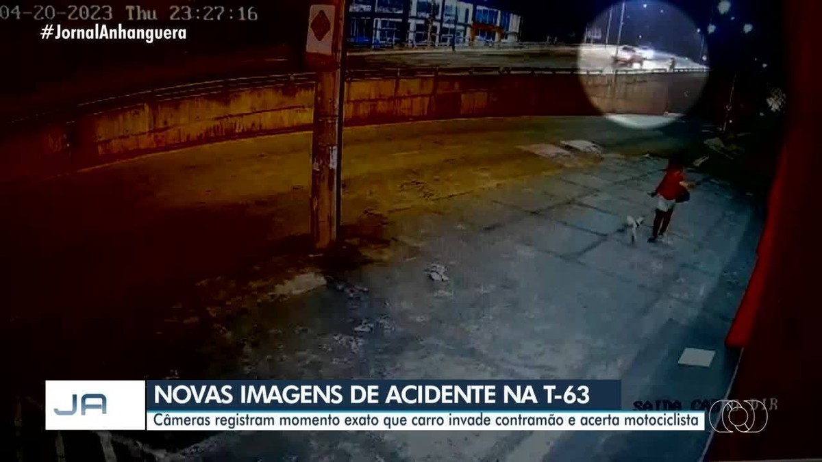 V Deo Mostra Quando Motorista Perde O Controle Da Dire O Invade