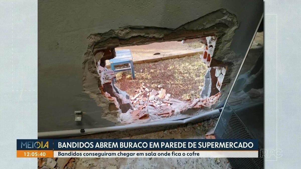 Suspeitos Abrem Buraco Em Parede E Tentam Levar Cofre De Supermercado