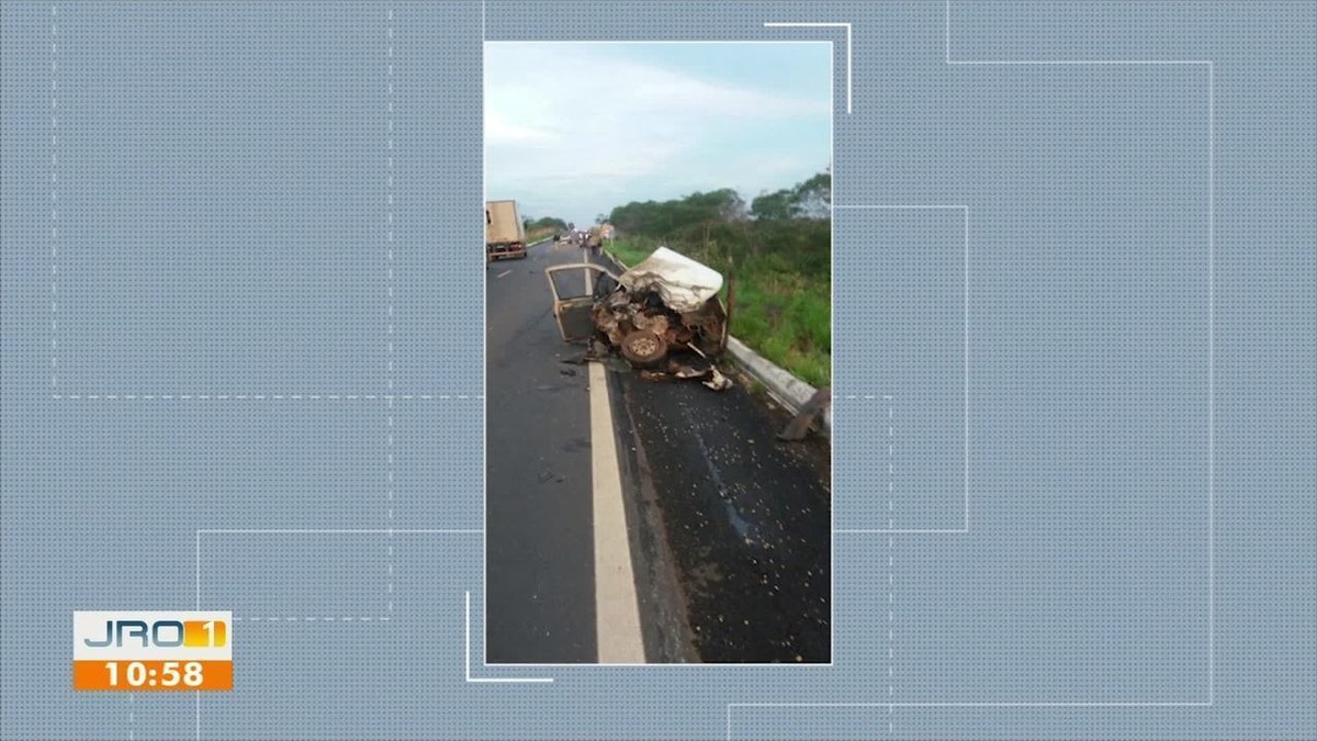 Colis O Entre Carro E Carreta Deixa Duas Pessoas Mortas Na Zona Rural