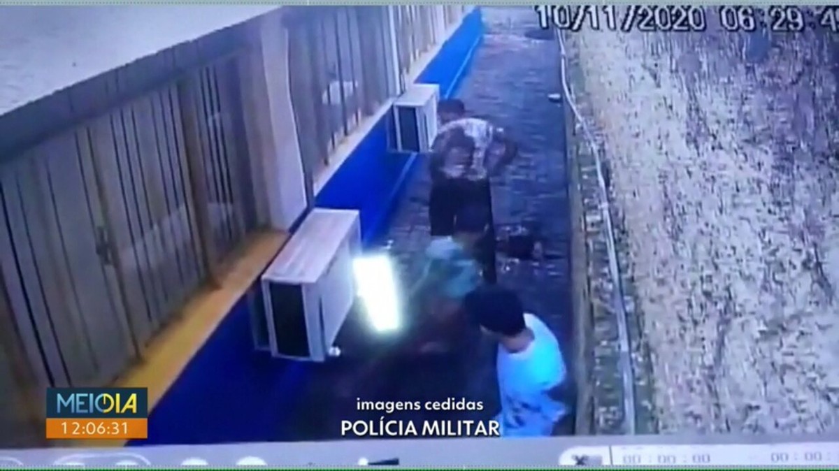 Presos cavam túnel e fogem da cadeia em Pato Branco VÍDEO Oeste e