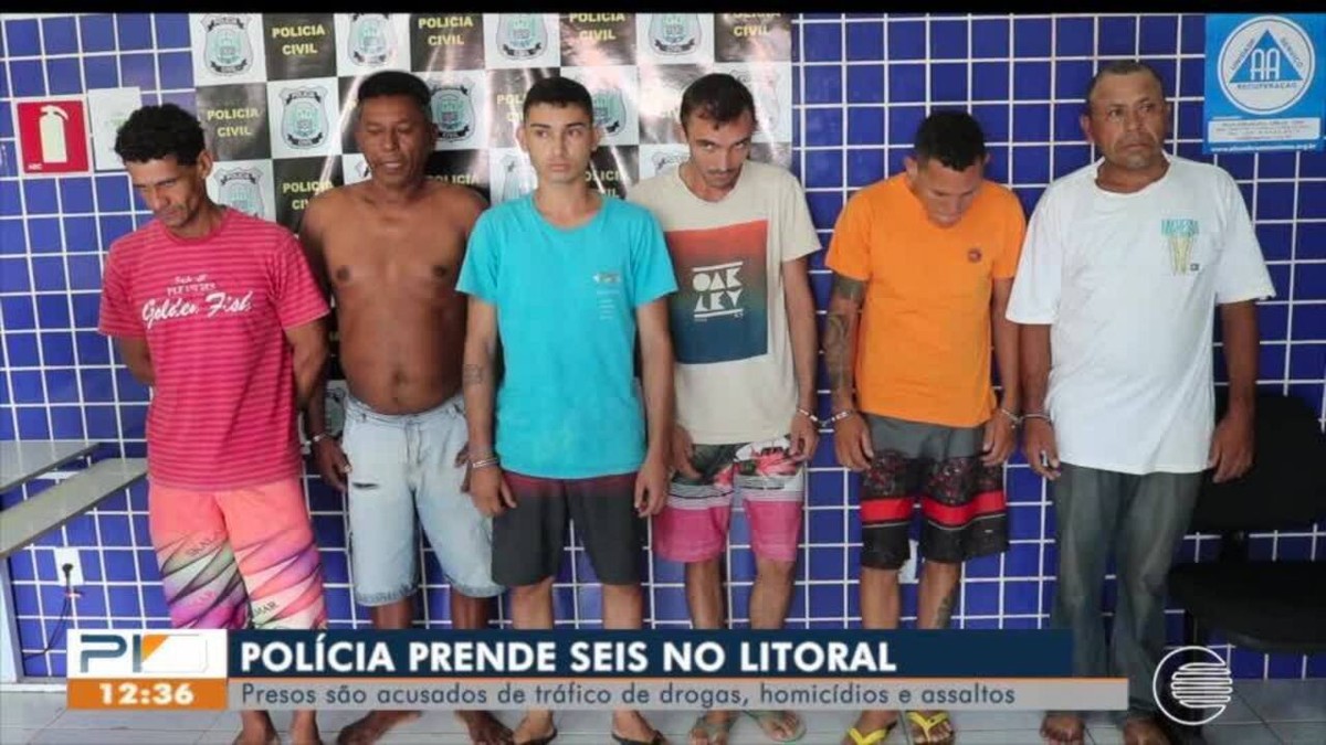 Oito Homens S O Presos Suspeitos De Crimes Violentos E Tr Fico De