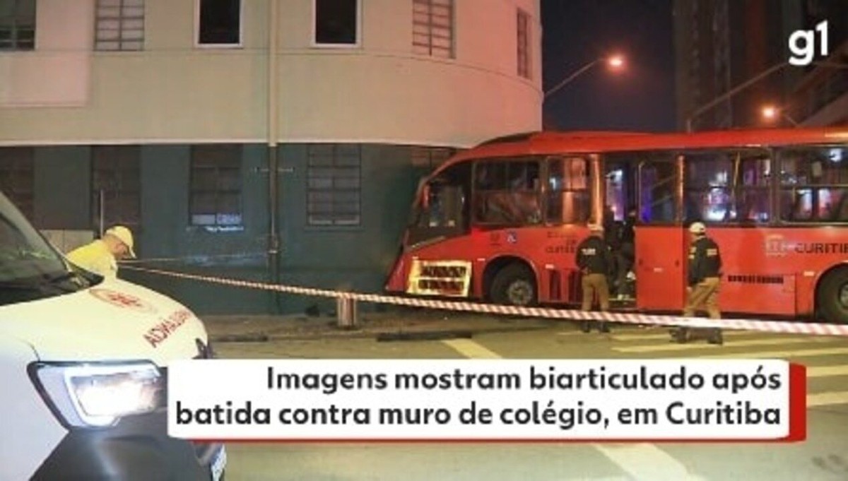 Nibus Desvia De Carro Na Contram O Bate Contra Muro E Deixa