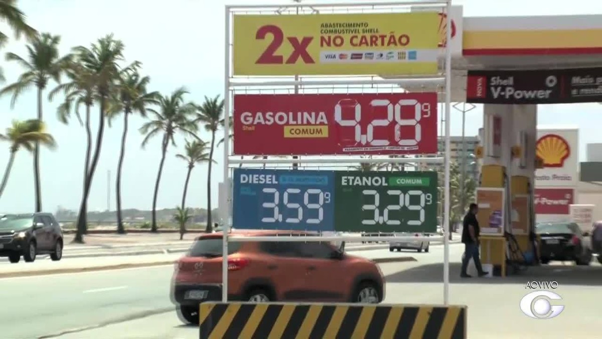 Preço do litro da gasolina já chega a R 4 39 em postos de combustíveis