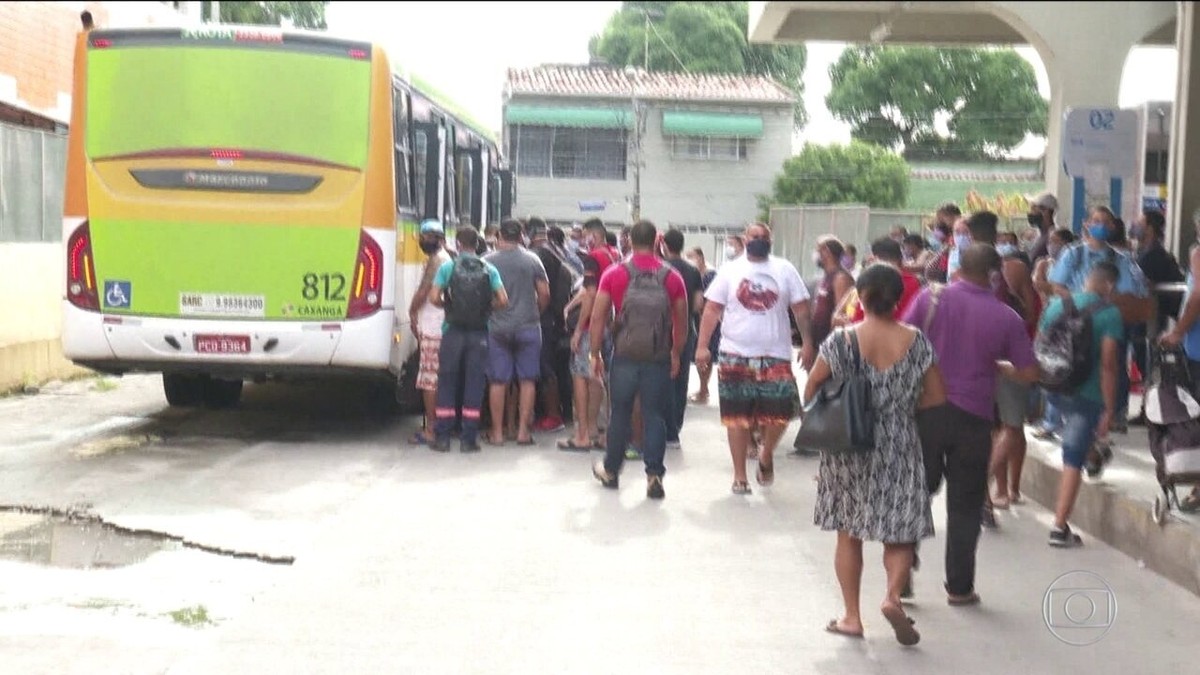 Prefeitos E Governadores Anunciam Planos De Reabertura E De Relaxamento