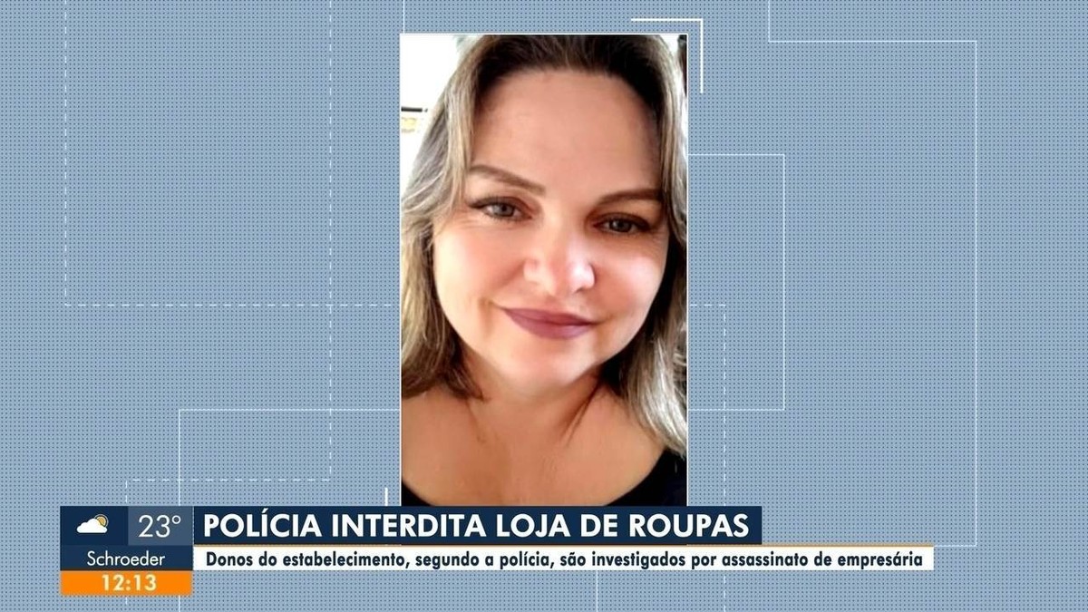 Polícia interdita loja de suspeitos de matar uma comerciante em São