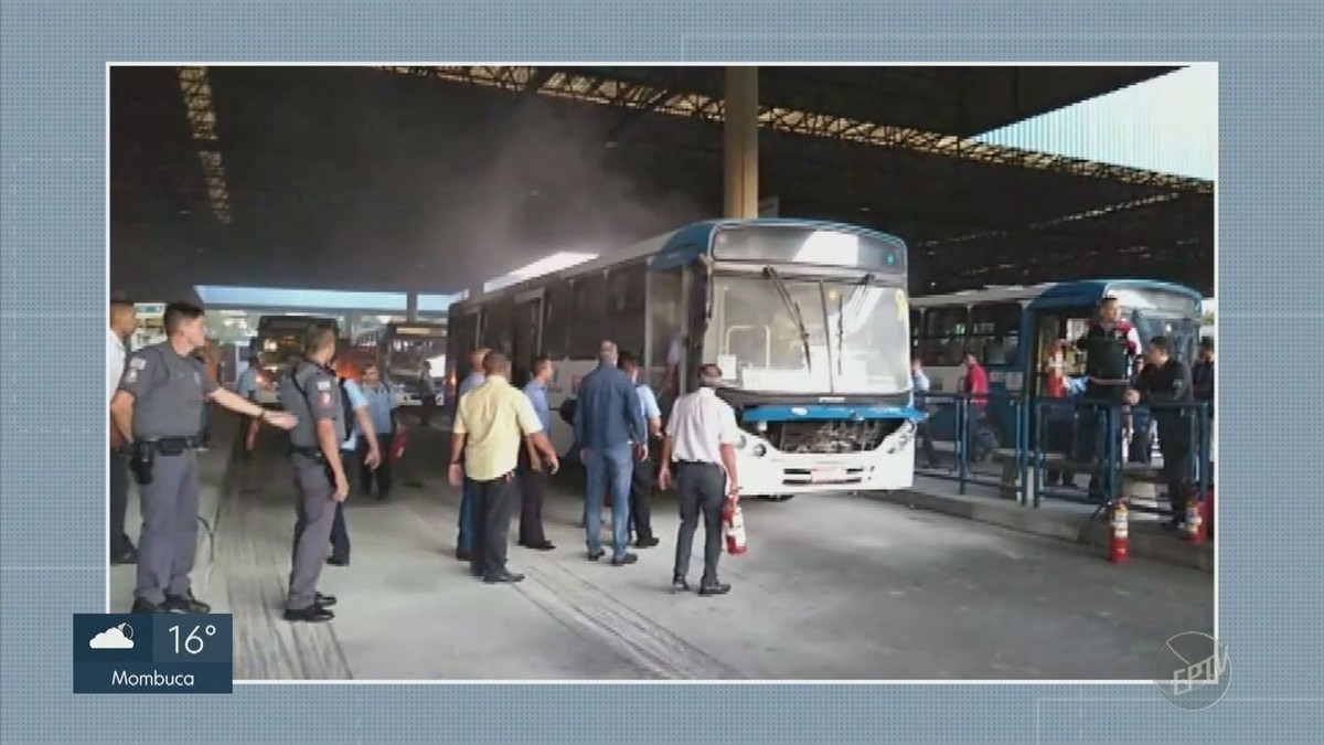 Ato de motoristas interrompe circulações de ônibus no Ouro Verde e Vila