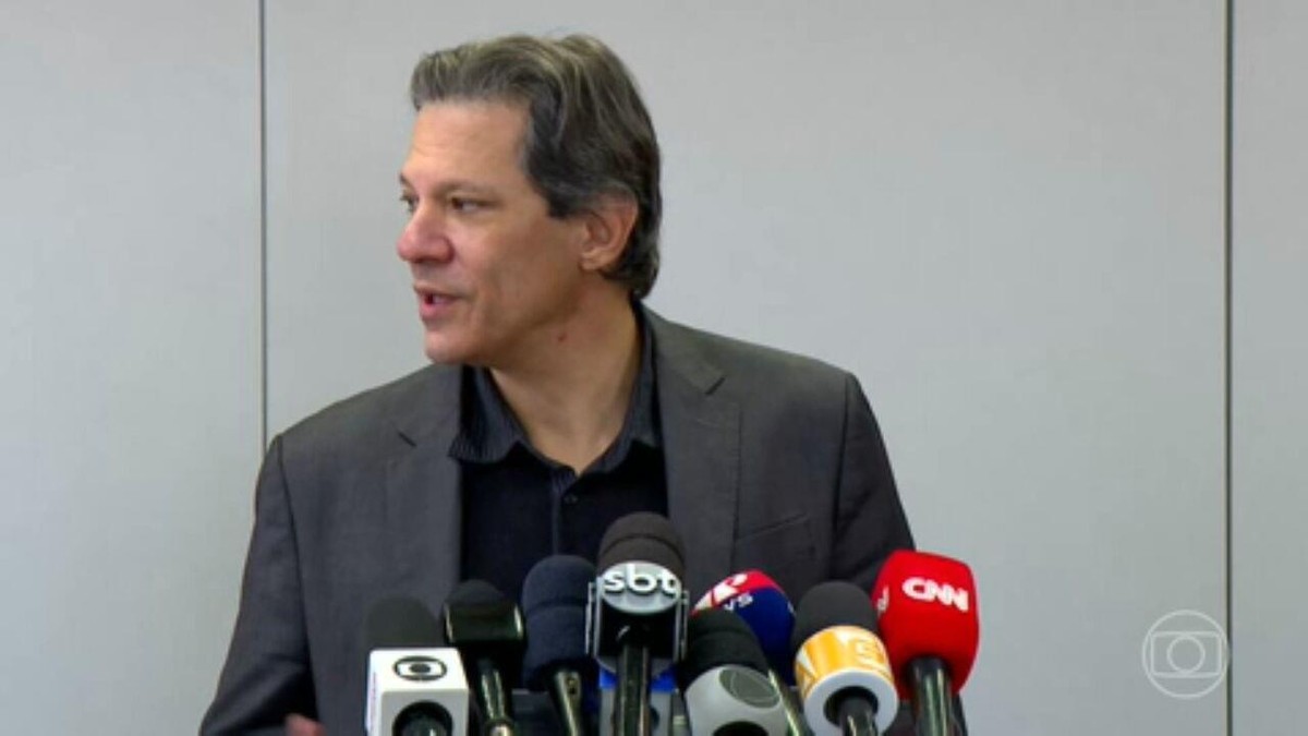 Haddad comemora resultado do PIB e diz que o país precisa dar