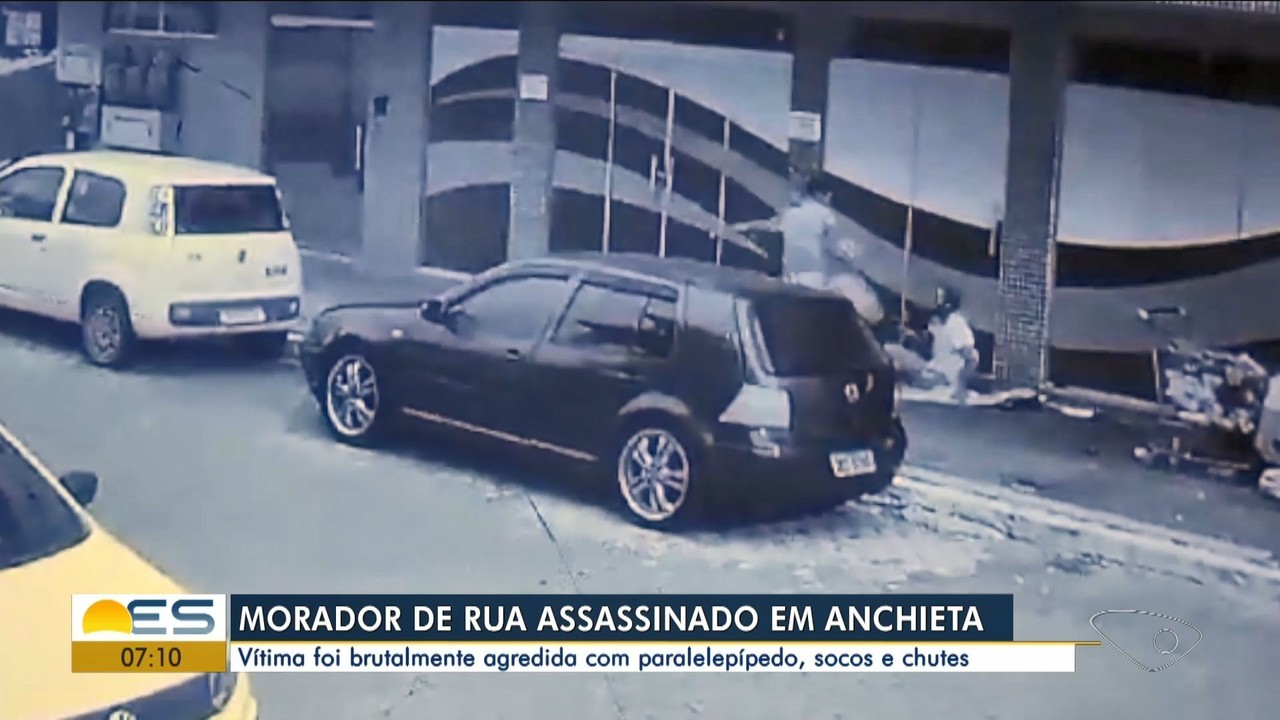 Vídeo mostra momento em que morador em situação de rua é morto a