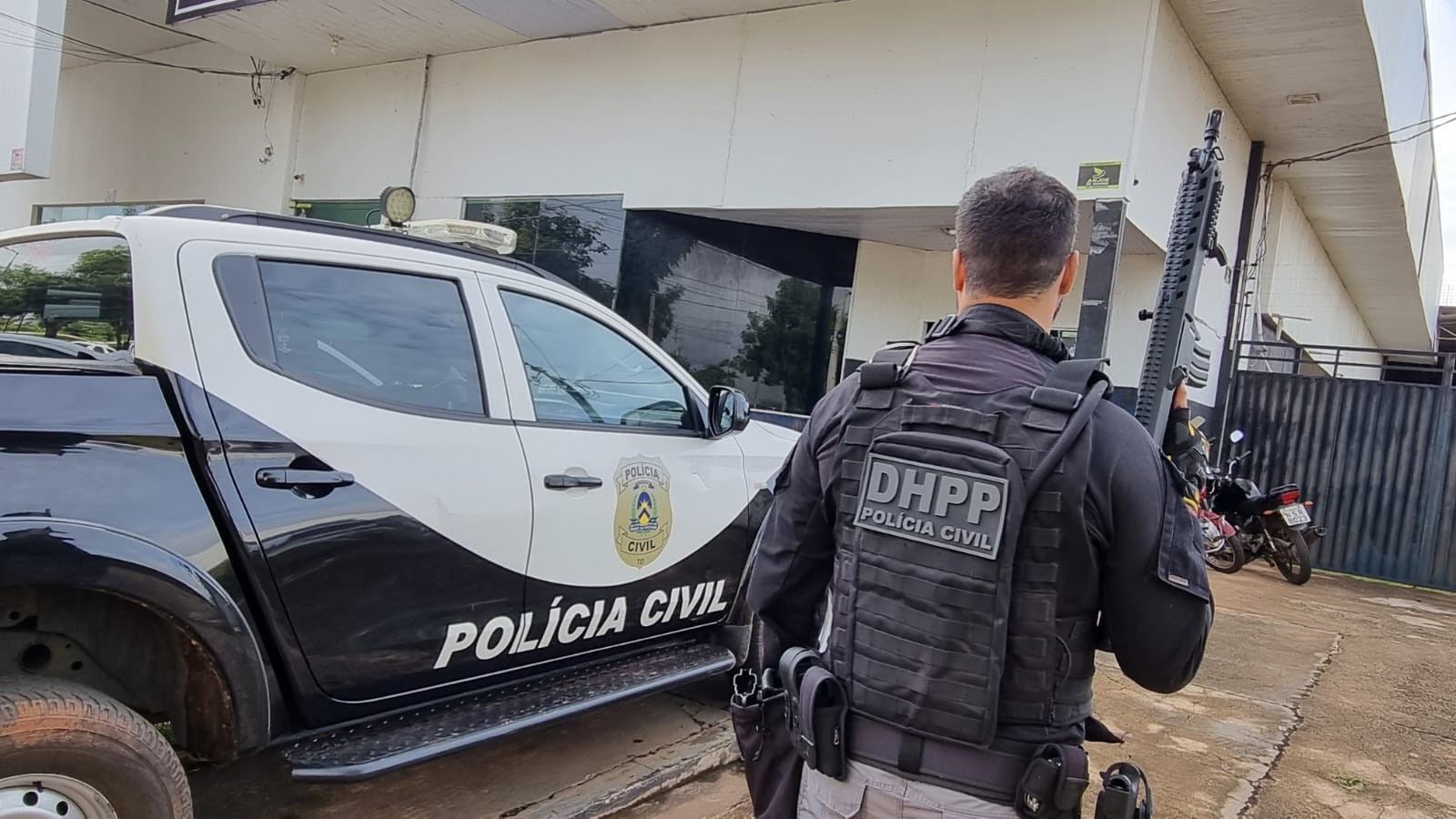 Vizinho Suspeito De Matar Homem Facada No Peito Durante Discuss O