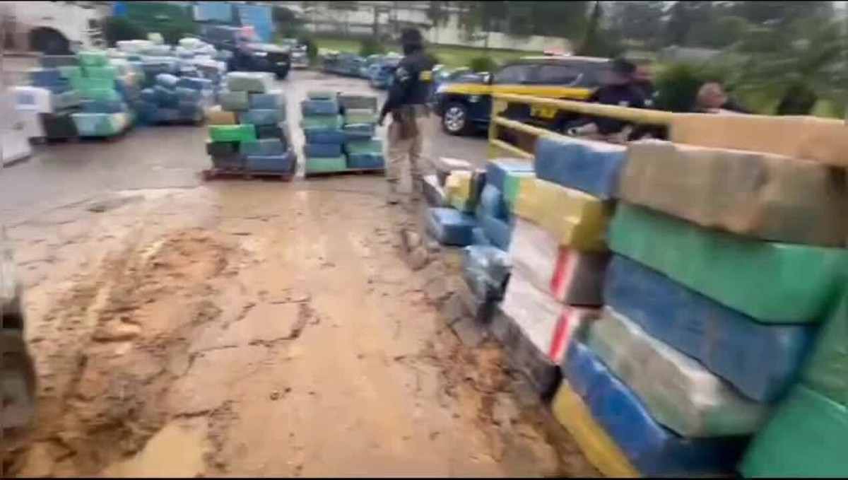 Prf Faz Maior Apreens O De Drogas Do Rg O No Pa S Em