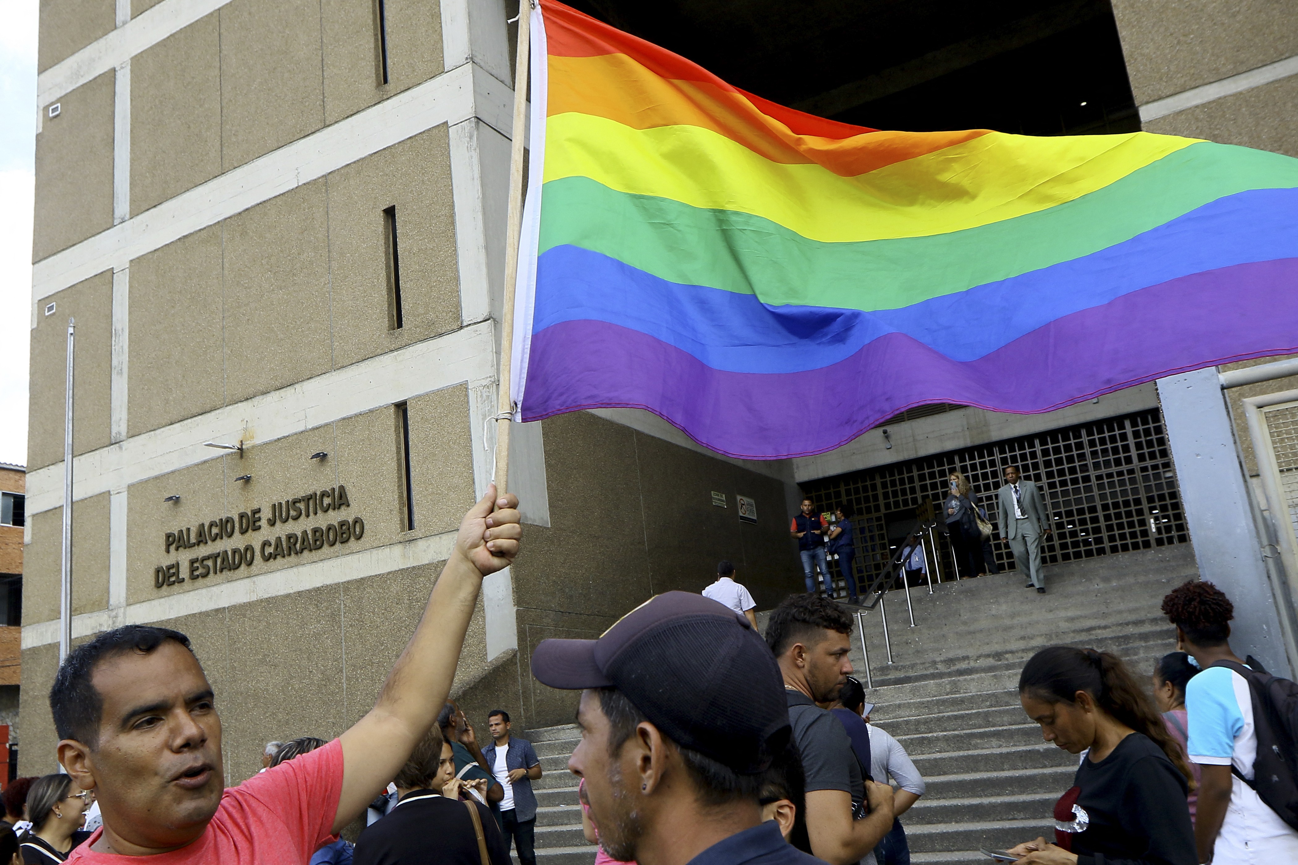 Venezuela Prendeu Homens Porque Estavam Em Sauna Gay Agora Procurador Diz Que Caso Pode Ser