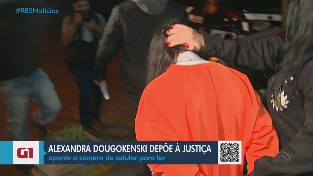 Alexandra Dougokenski Muda Vers O Nega Ter Matado Filho E Acusa Pai De