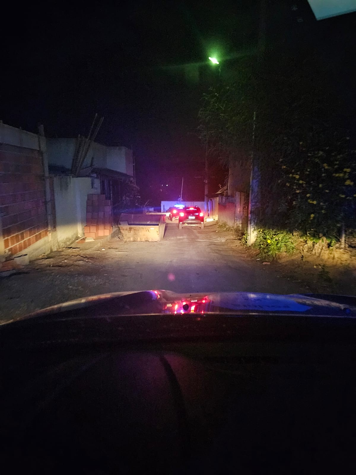 Policial civil sofre tentativa de latrocínio em Conselheiro Pena; quatro pessoas foram detidas