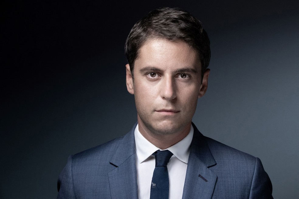 Macron Nomeia Primeiro Ministro Mais Jovem Da Hist Ria E Primeiro Abertamente Gay Mundo