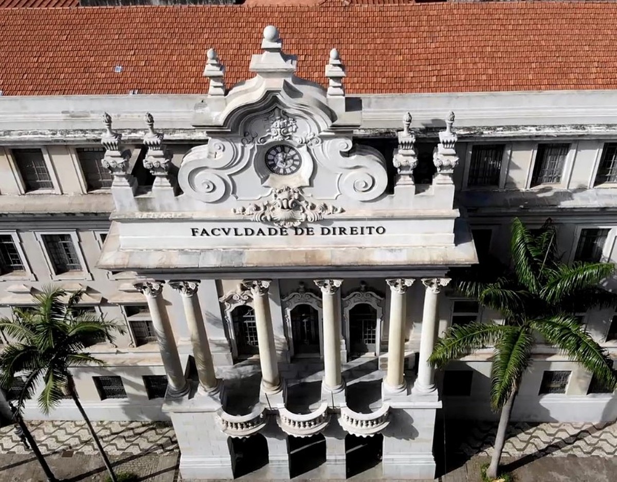 Usp Conclui Sindic Ncia Preliminar Sobre Den Ncias De Ass Dio Sexual Professor De Direito Segue