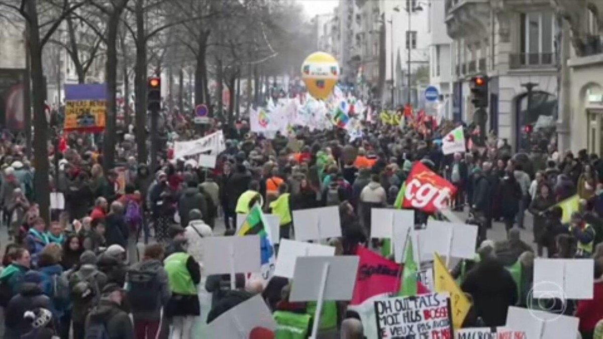 França tem protestos contra a reforma da previdência pela sexta vez em