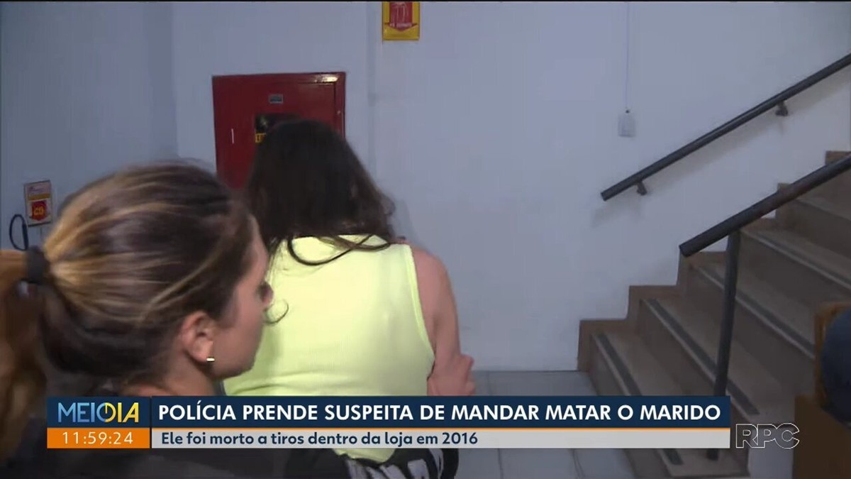 Mulher é presa suspeita de mandar matar ex marido em Fazenda Rio Grande