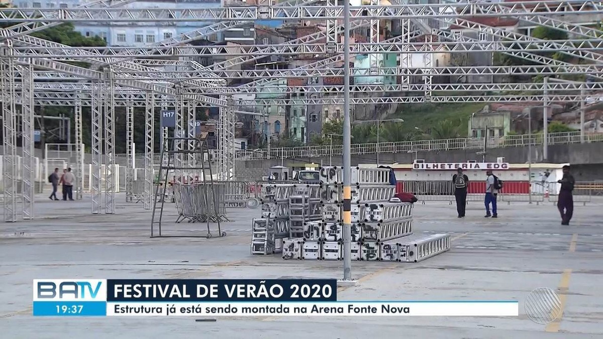 Palco do Festival de Verão 2020 começa a ser montado em Salvador