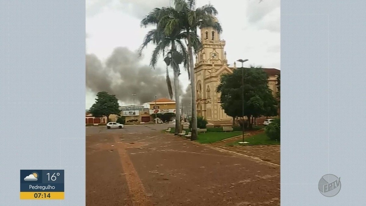 Homem é preso por suspeita de incendiar casa duas mulheres dentro