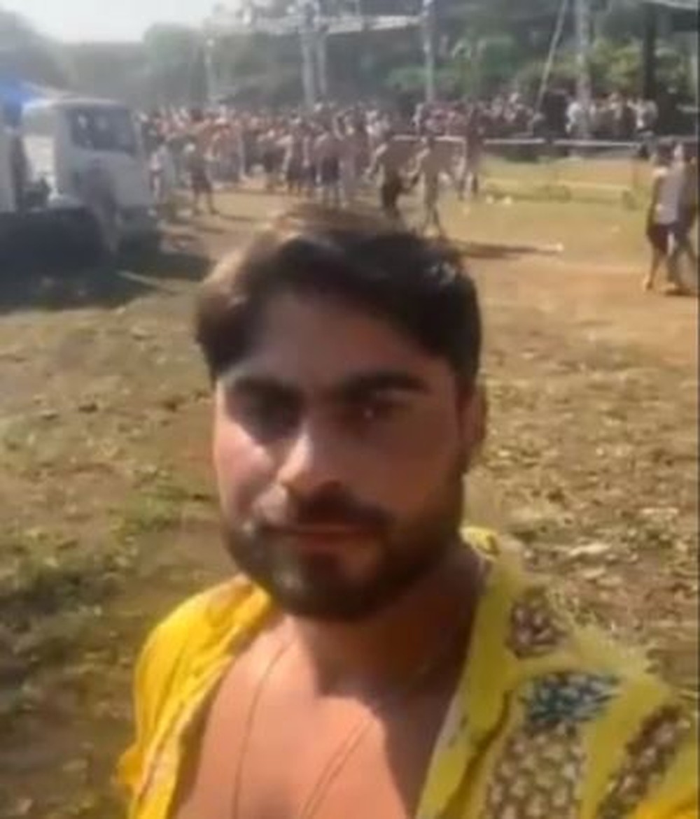 Homem Do Meme Cad Meu Green Encontrado Morto Em Banheira De Su Te De Sauna Gay Contilnet