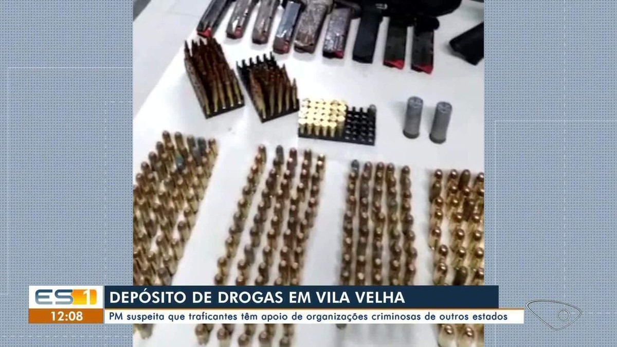 Polícia acha depósito armas drogas munição e mais de R 40 mil em