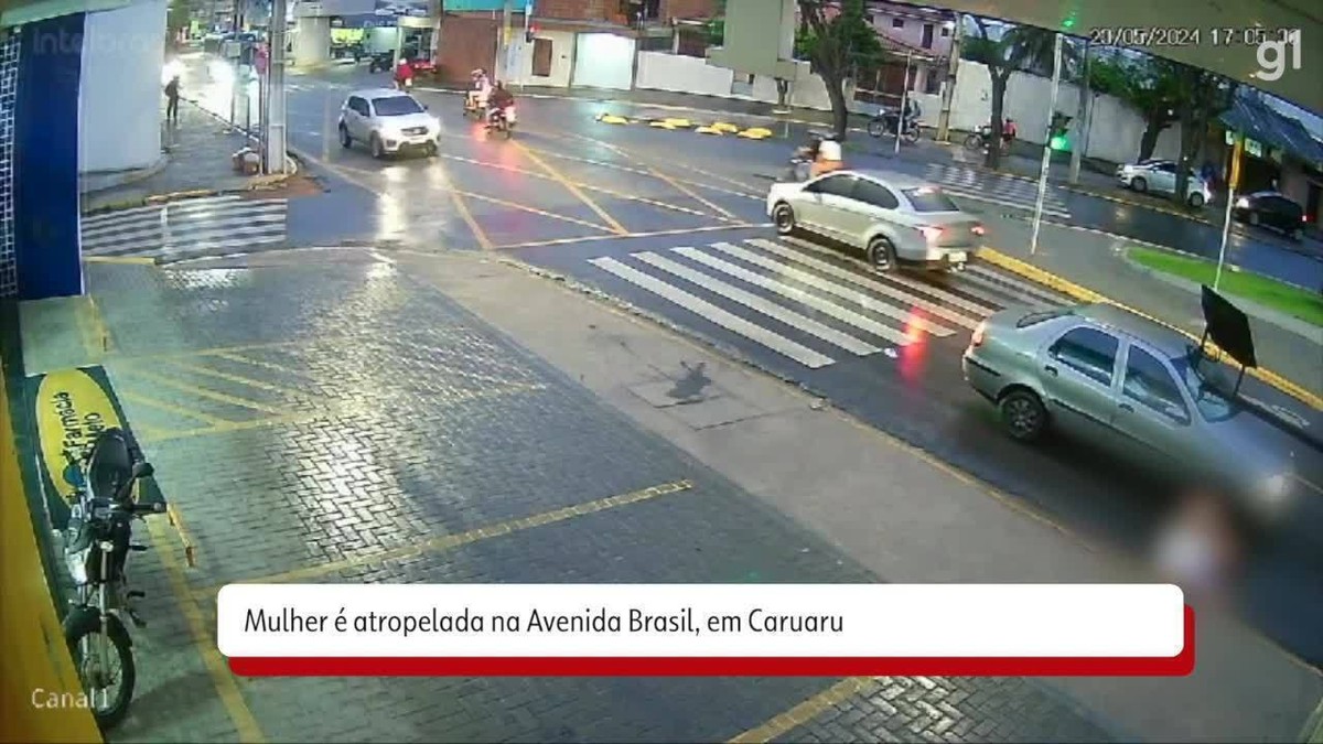 VÍDEO Mulher é atropelada ao atravessar avenida em Caruaru Caruaru e