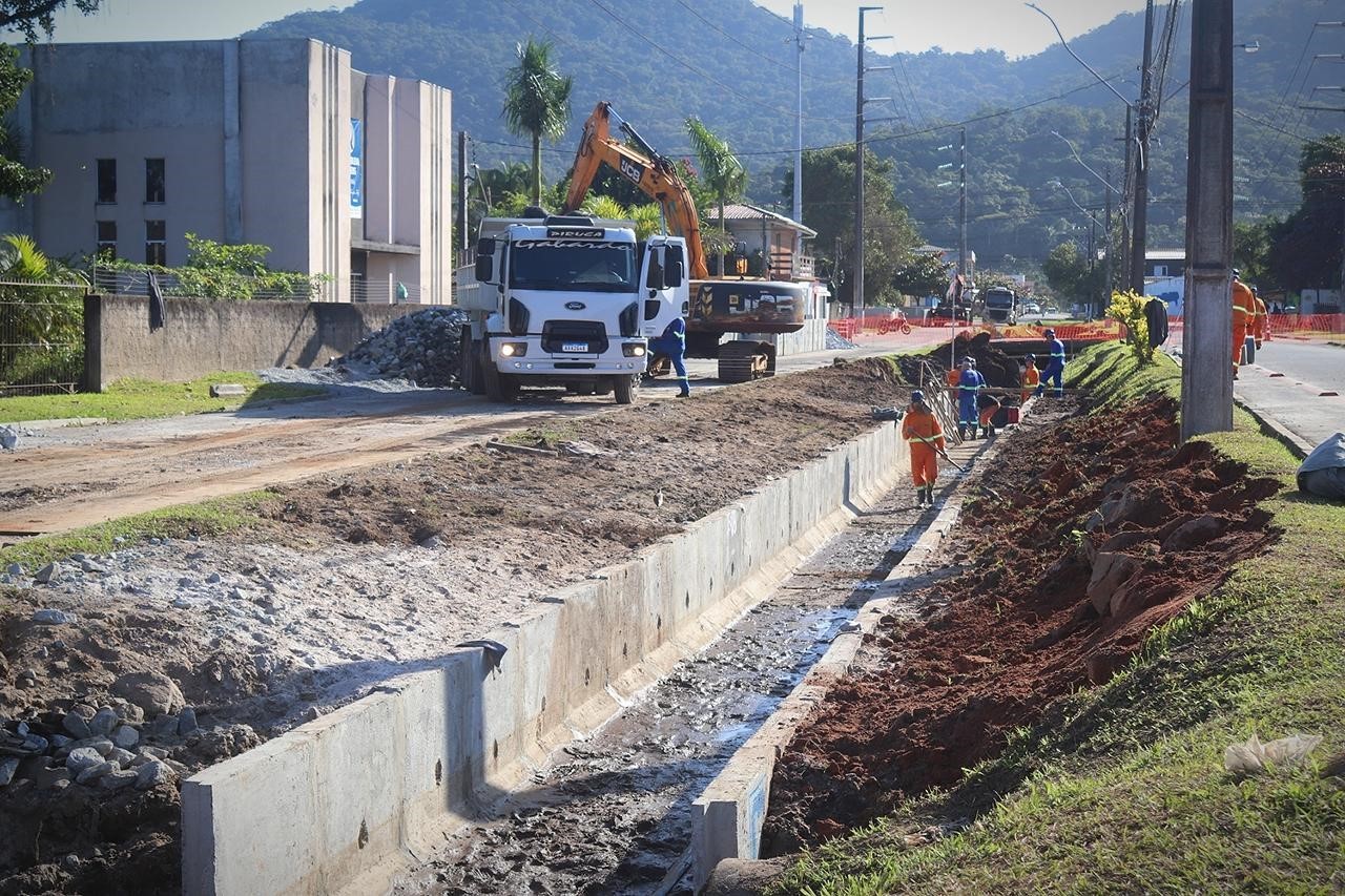 As obras de revitalização e engorda marcam um novo momento em Matinhos