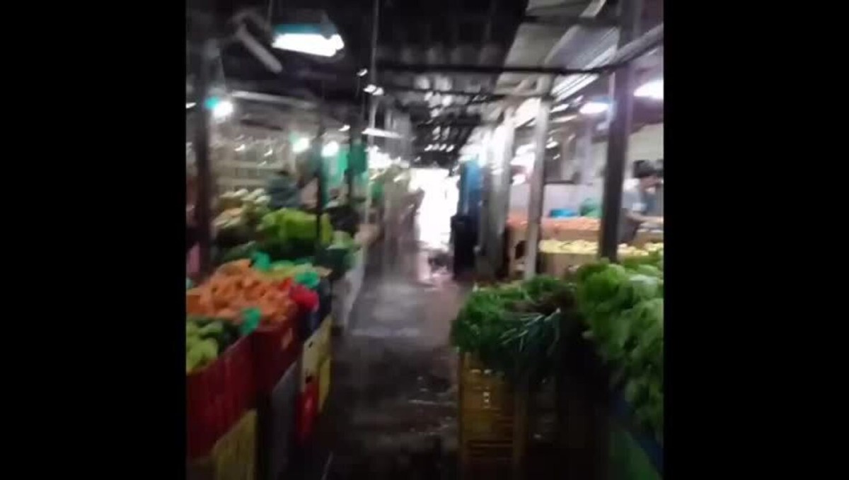 Feirinha Do Tabuleiro Em Macei Fica Alagada Em Dia De Chuva Forte