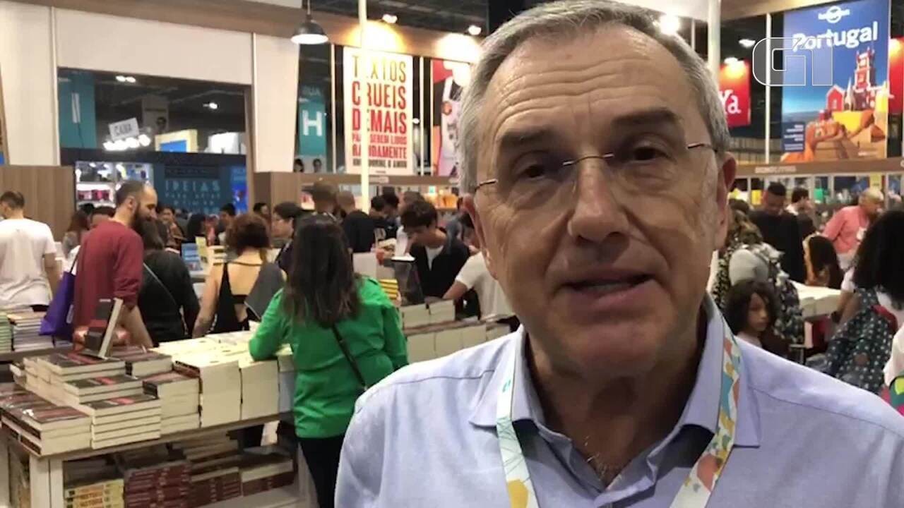 Pedido De Crivella Para Recolher Livro Dos Vingadores Que Mostra Beijo Gay Repudiado Na Bienal