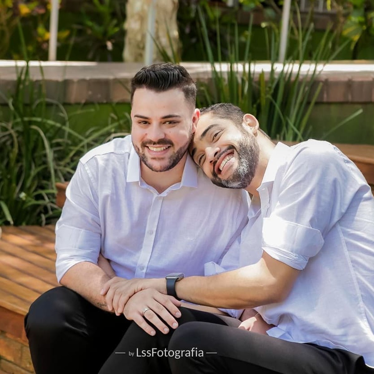 Casal Gay De Sp Denuncia Por Homofobia Empresa Que Se Recusou A Fazer Convite De Casamento S O