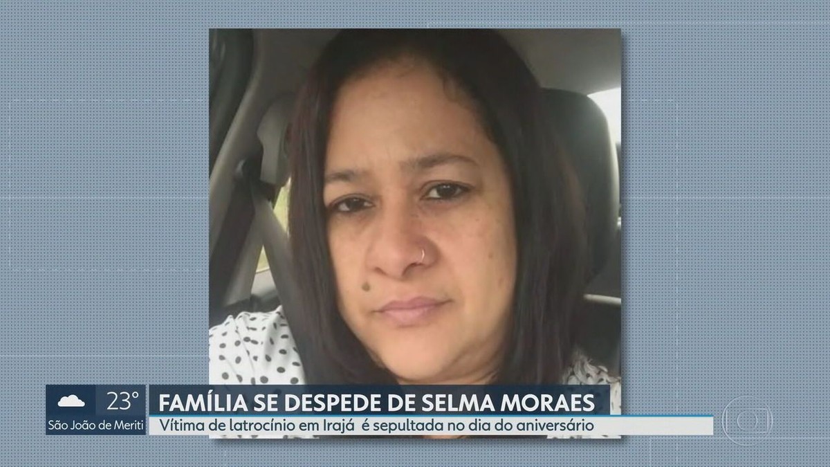 Mulher Morta Em Iraj Durante Tentativa De Roubo Sepultada No Dia Do