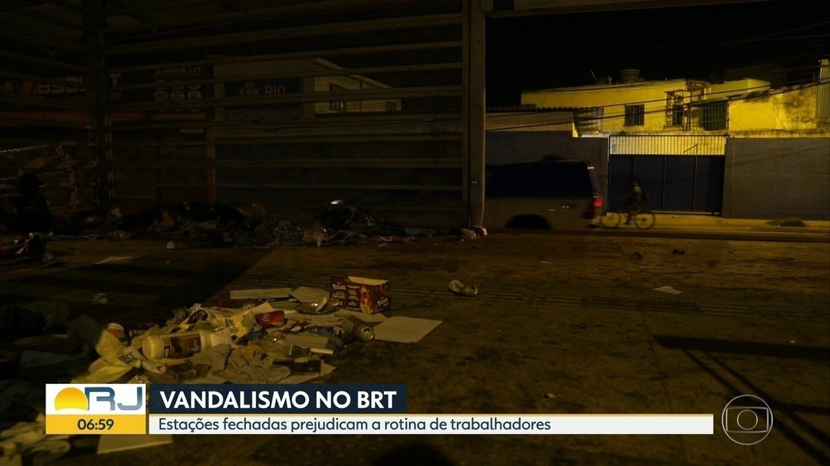 Nove estações do BRT foram fechadas desde abril por causa de vandalismo