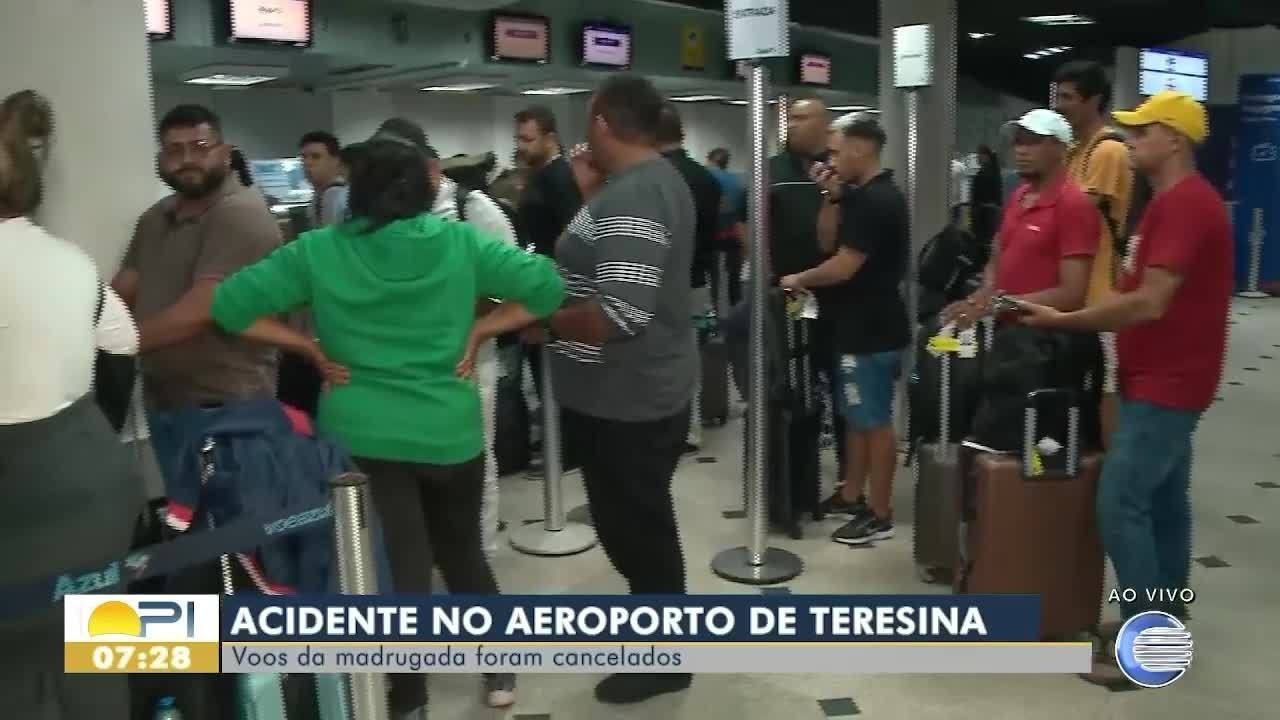 Avi Es Colidem No P Tio Do Aeroporto De Teresina Voos Foram Cancelados