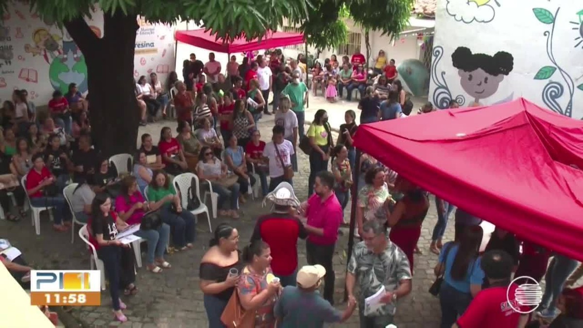 Professores Da Rede Municipal De Teresina Fazem Paralisa O E Cobram