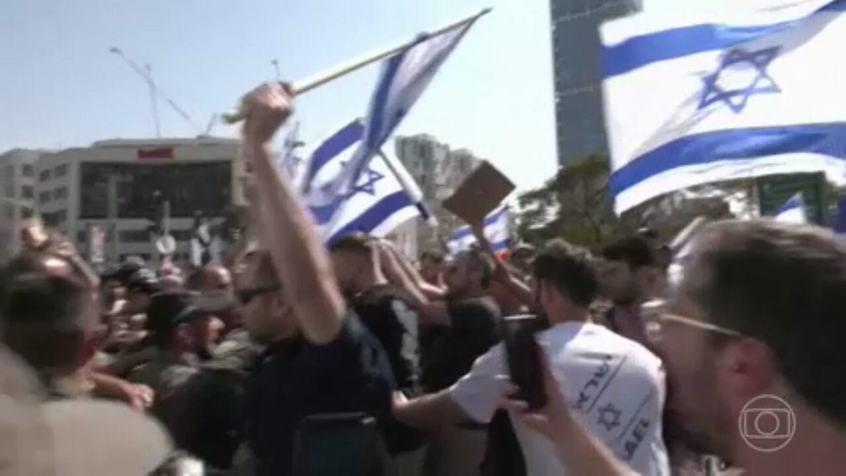 Milhares de manifestantes voltam às ruas de Israel contra proposta de