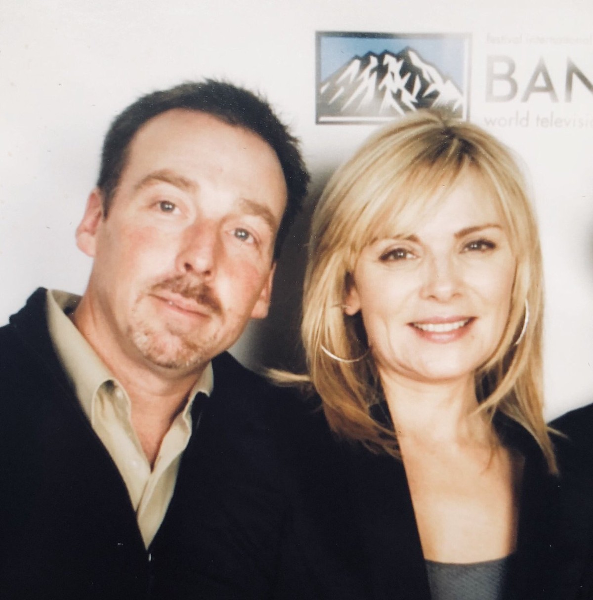 Kim Cattrall Atriz De Sex And The City Lamenta Morte Do Irm O Que Estava Desaparecido