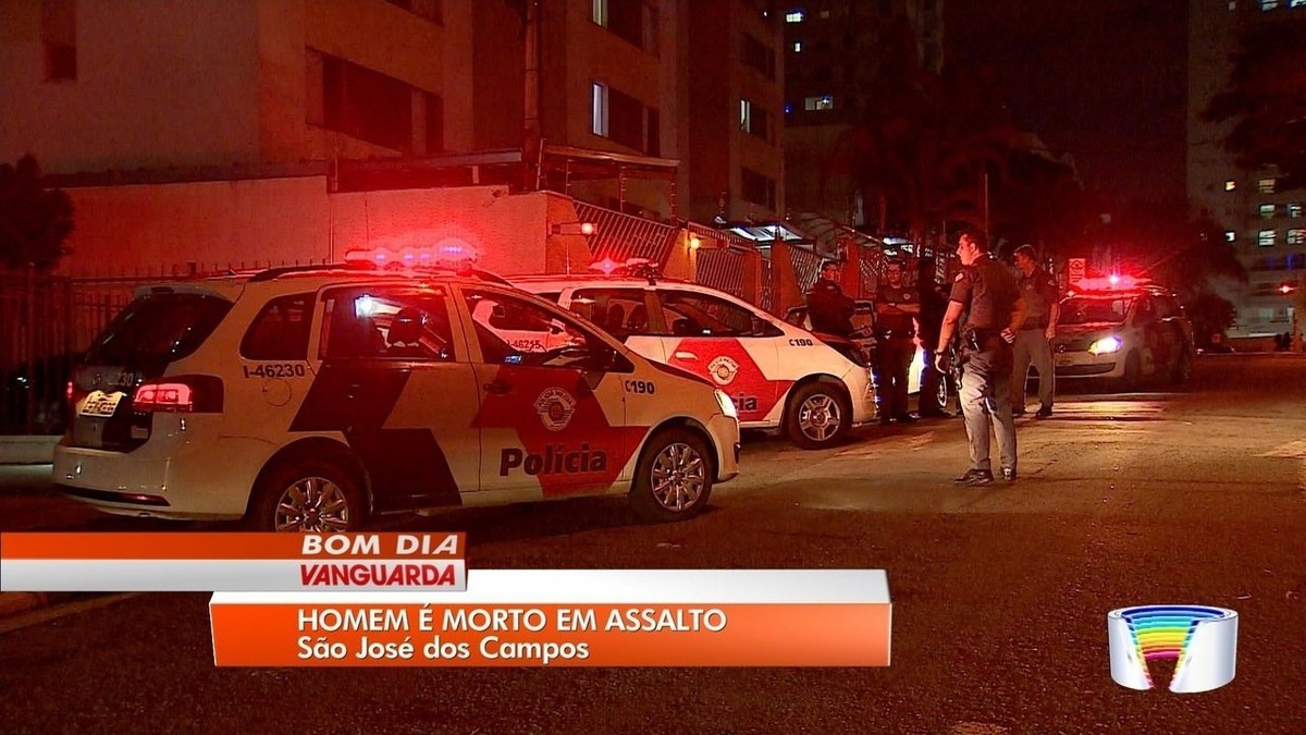 Homem Morto Na Frente Da Filha E Esposa Velado Em S O Jos Dos Campos