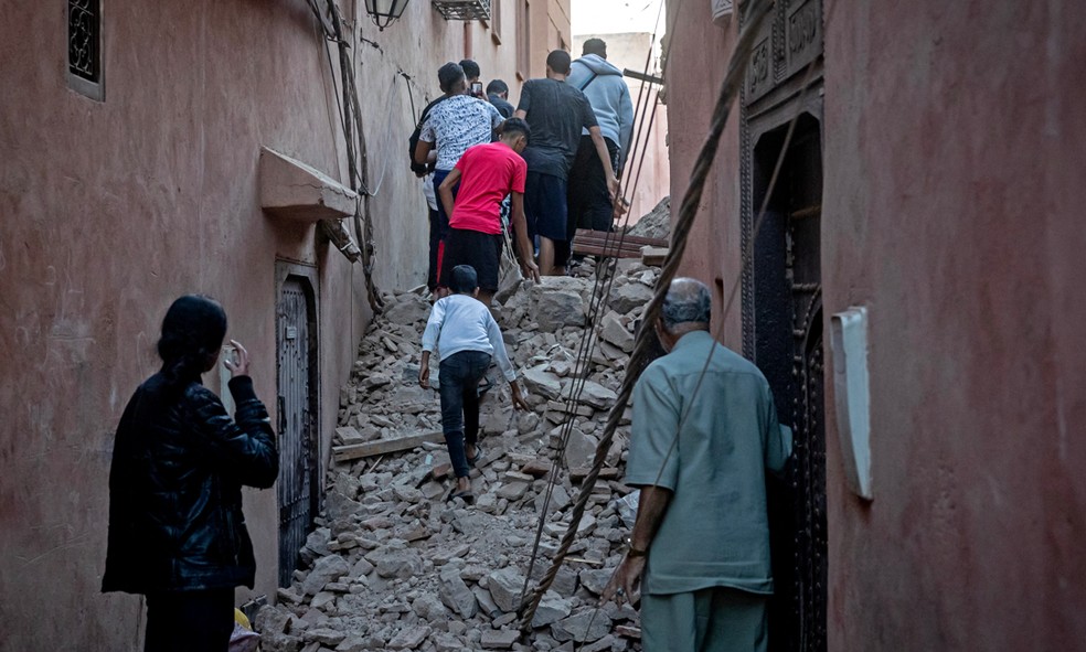 Imóveis ficaram destruídos após forte terremoto no Marrocos — Foto: Fadel Senna/AFP
