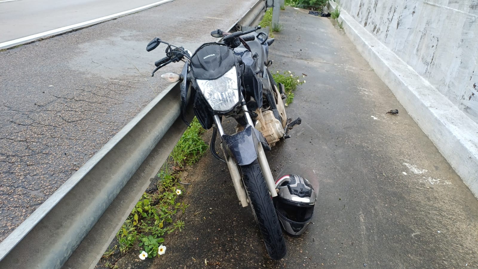 Idoso de 86 anos é atropelado por moto na BR-232 em Gravatá; VÍDEO