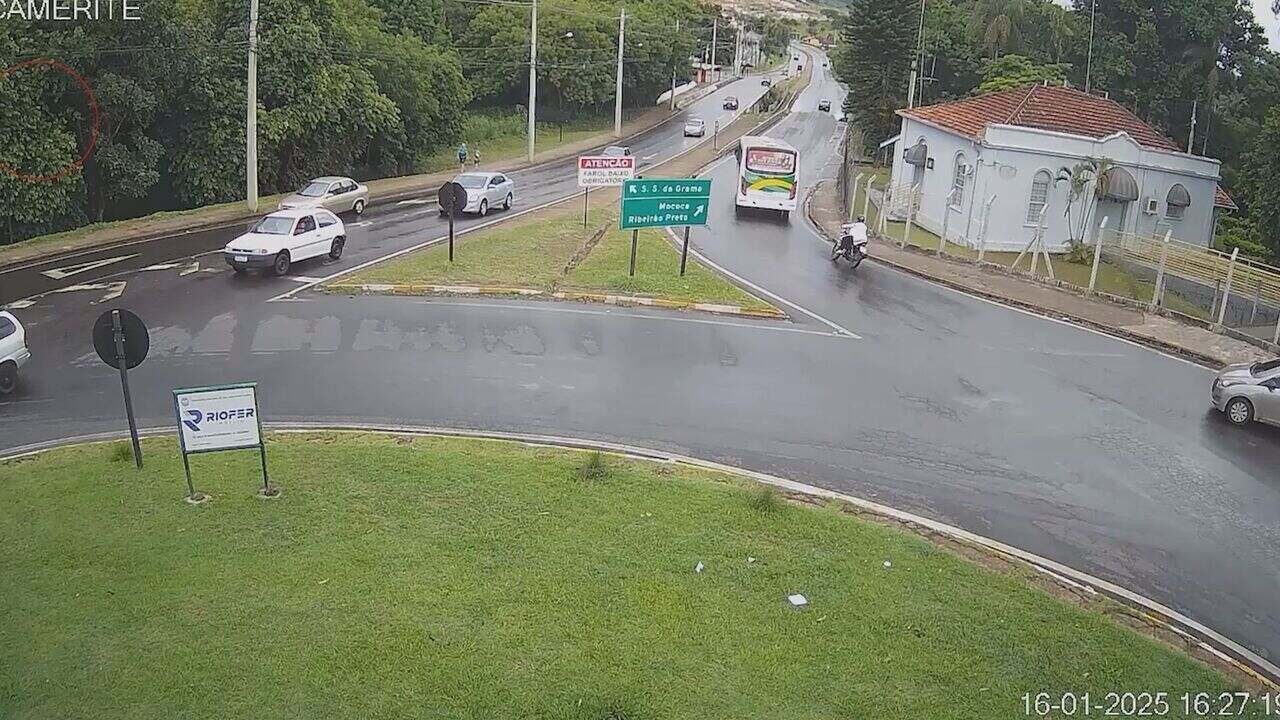 VÍDEO: jovem morre atropelada, e motorista envolvido em acidente é preso em São José do Rio Pardo