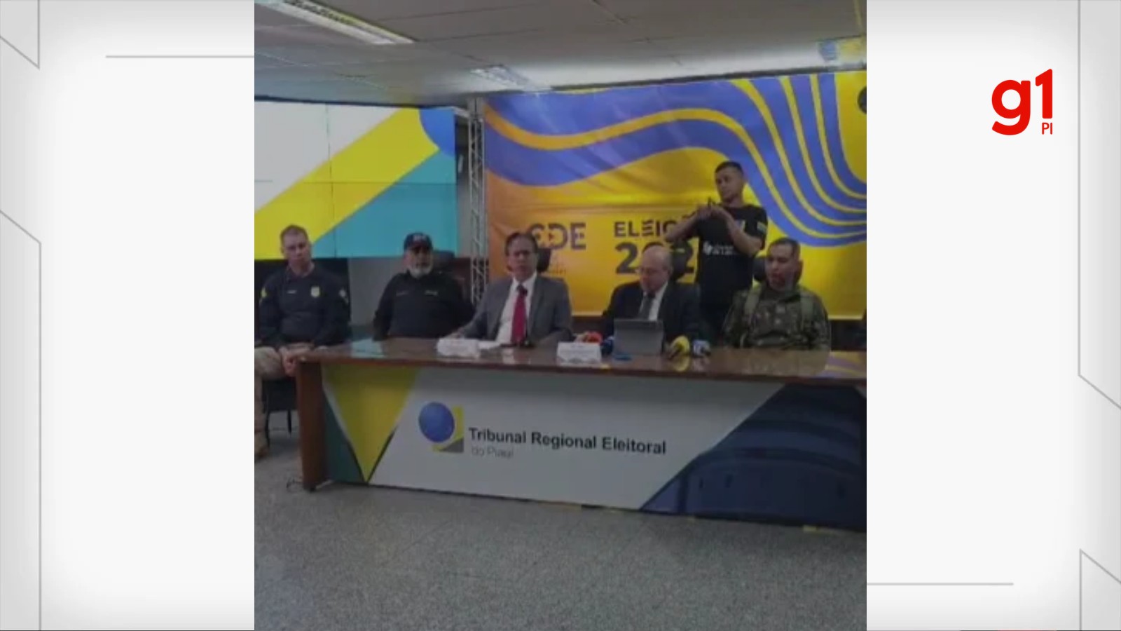 Homem é flagrado transportando ilegalmente eleitores e preso com R$ 3,1 mil no PI