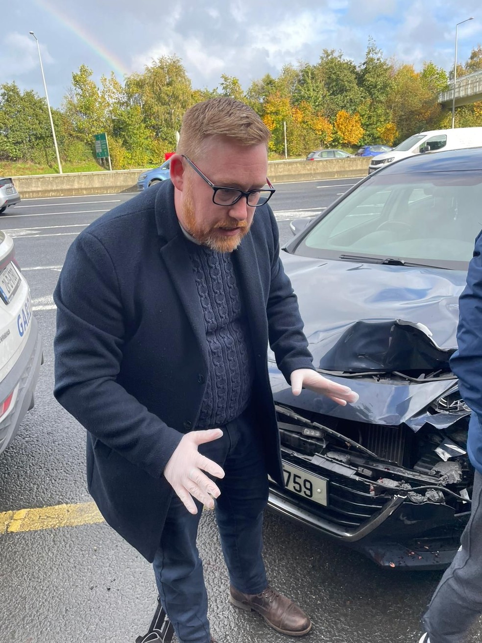 Policial, que segundo Anderson Davi, dirigia o carro que atingiu João na Irlanda. — Foto: Anderson Davi/Arquivo pessoal