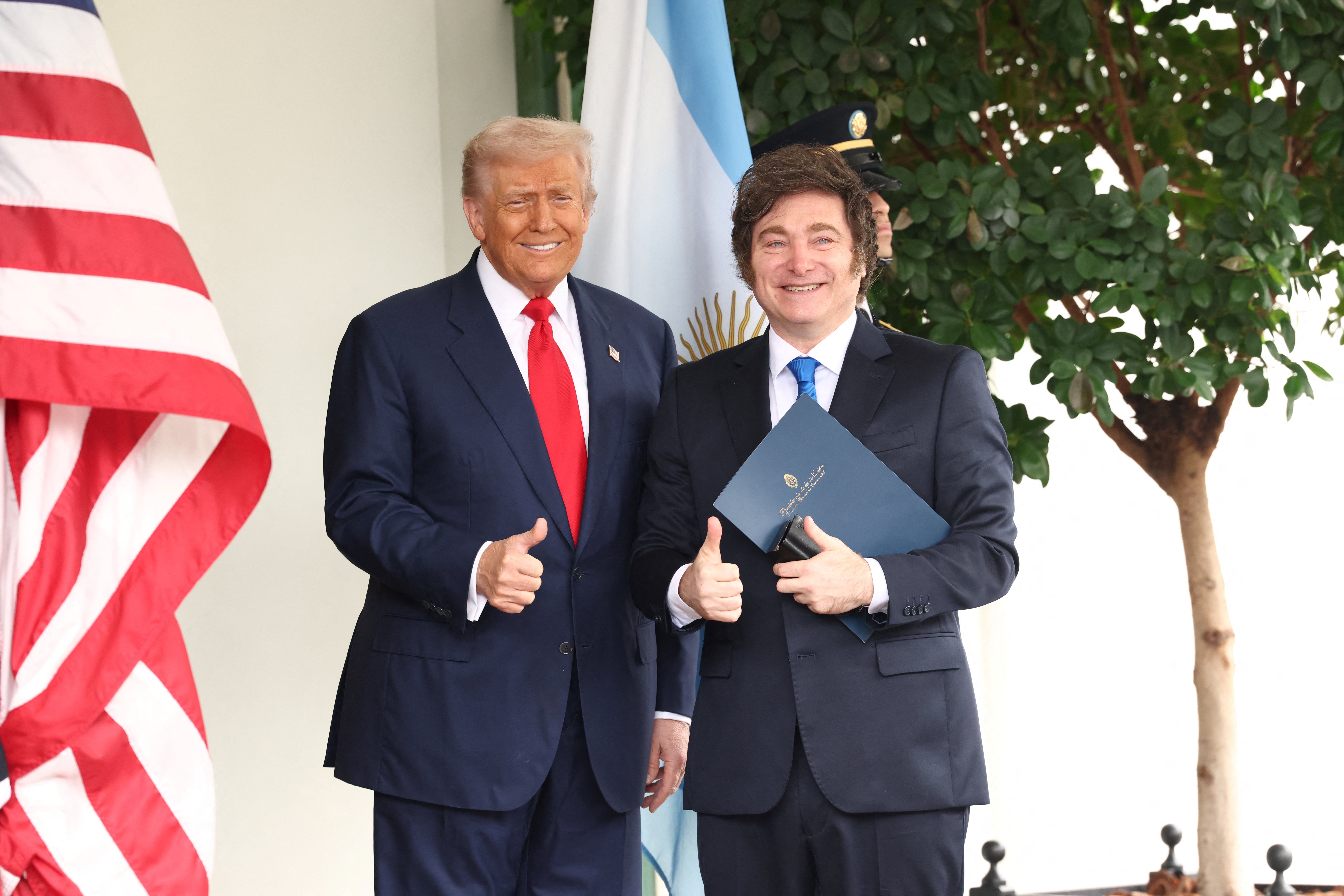Donald Trump recebe Javier Milei na Casa Branca