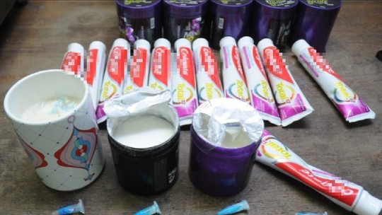15 kg de cocaína são apreendidos dentro de creme dental, gel de cabelo e velas no Aeroporto Internacional de SP - Foto: (Divulgação)