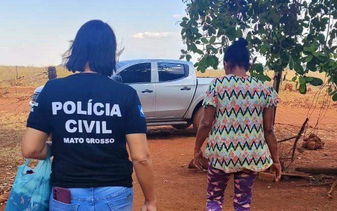 Foragida por tráfico de drogas no TO é presa após denúncia de que estava sofrendo violência doméstica em MT