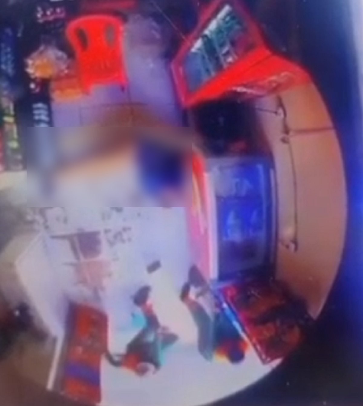 Homem é assassinado a tiros dentro de depósito de bebidas no São Jorge, em Maceió