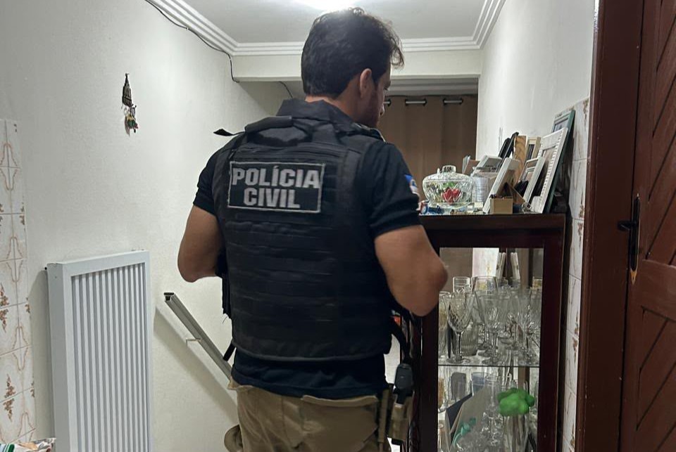 Polícia Civil faz operação contra grupo que usava bets para desviar dinheiro de golpes
